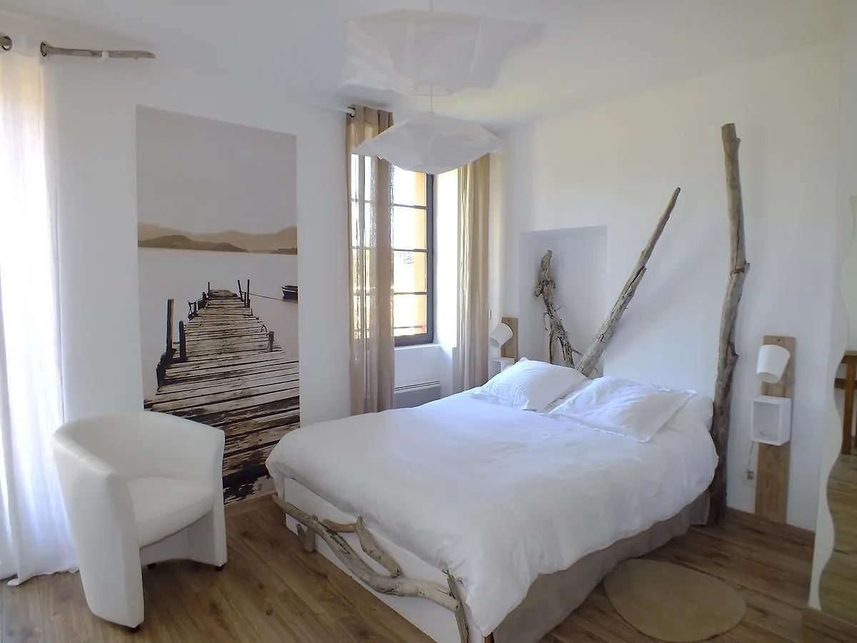 La Maison De La Tour La Tour (Alpes-Maritimes)